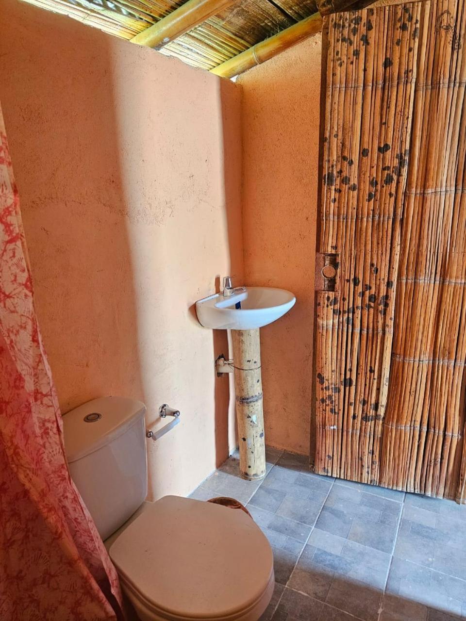 Estadero Los Hoyos فيلافيجا المظهر الخارجي الصورة